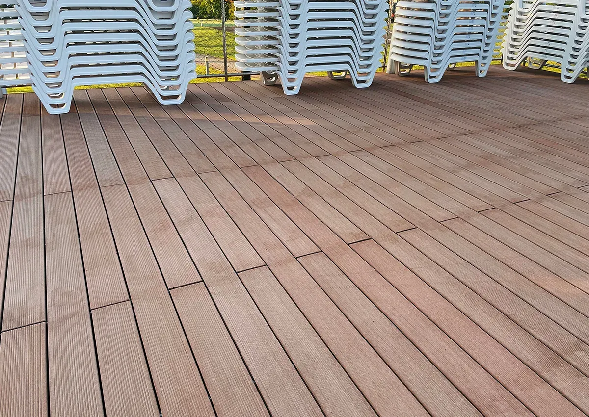 Pavimenti in legno per esterni e wpc decking